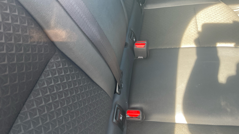 Nissan Juke 1.0 DiG-T N-Connecta 5dr DCT Petrol Hatchback